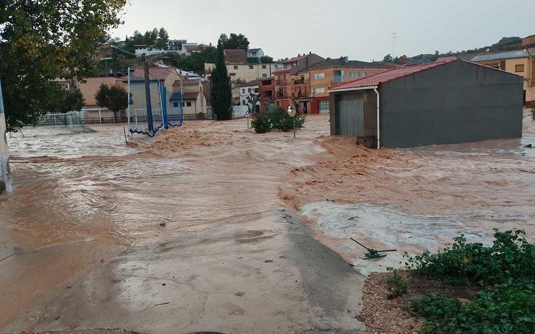 La 'Vall de Alcañiz' de Mazaleón se ha desbordado./ J.V.